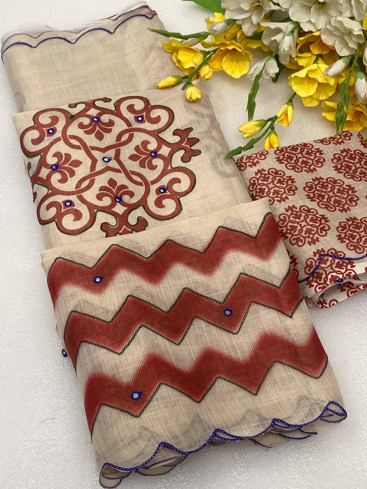 Premium Ivory Zigzag Floral Designer Saree Collection