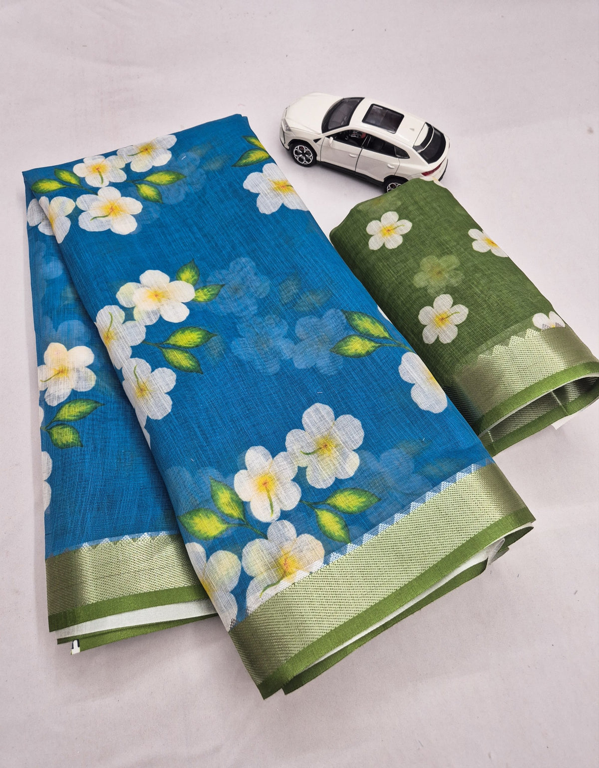Exclusive Artistic Charm Linen Saree Collection