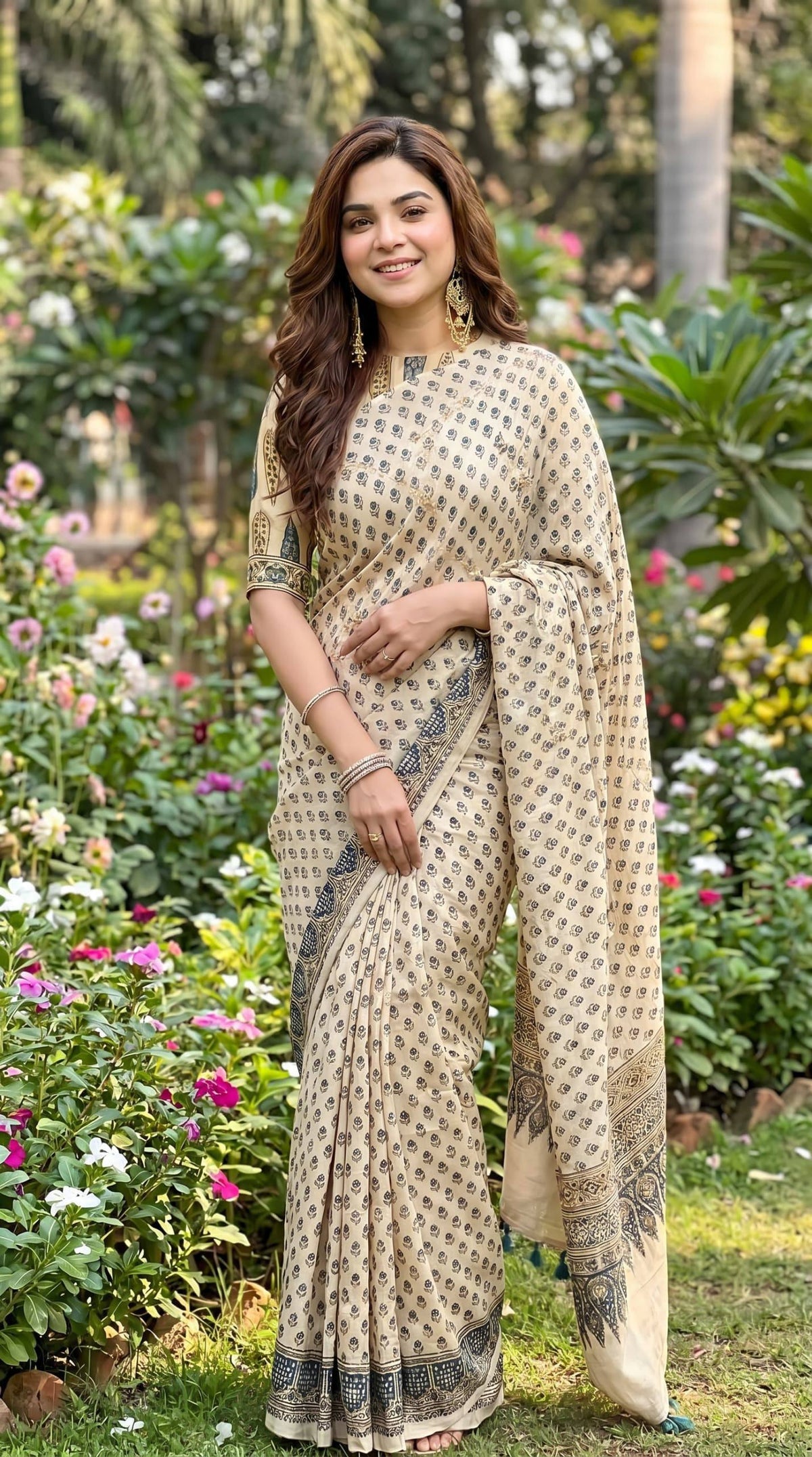Elegant Ethnic Ajrakh Printed Saree with Contrast Border & Designer Pallu