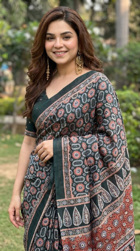 Elegant Ethnic Ajrakh Printed Saree with Contrast Border & Designer Pallu