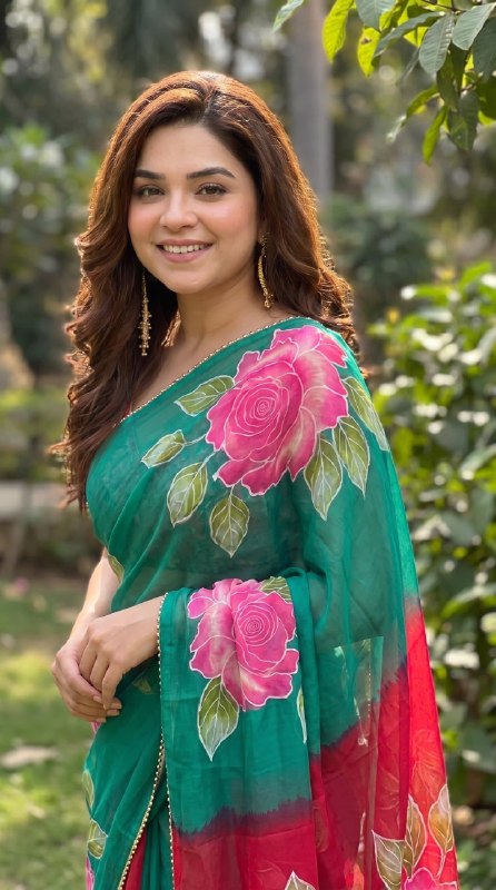 Premium Soft Georgette Floral Digital Print Saree with Pearl Lace Border