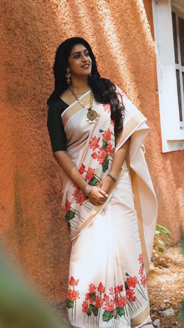Premium Red Floral Printed Linen Saree