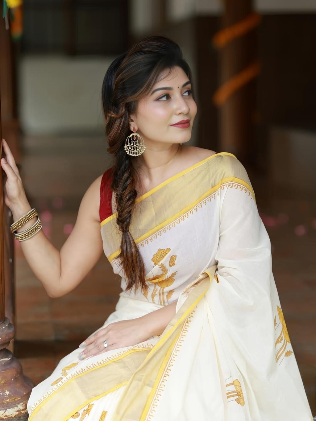 Premium Floral Printed Linen Saree Collection